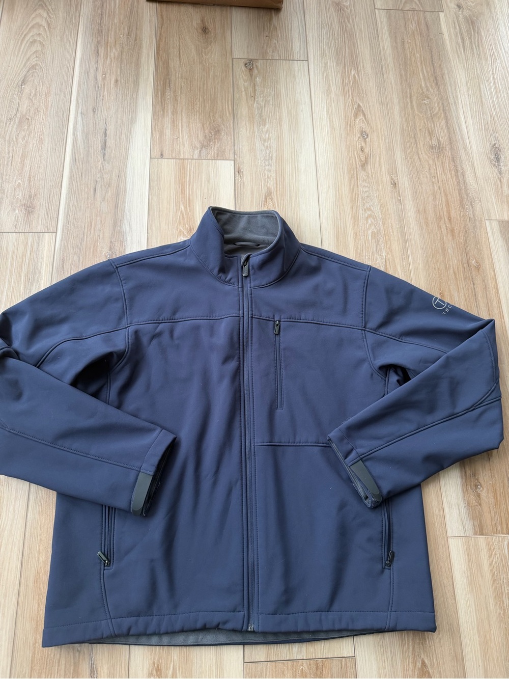 Men's Navy Softshell Jacket - Casual Zip-front Coat